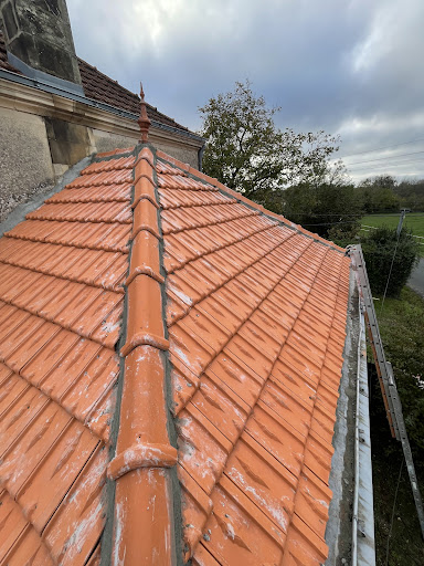 Photo de Travaux Déco 17 | Peintre et couvreur à Saintes à Fontcouverte (17100)