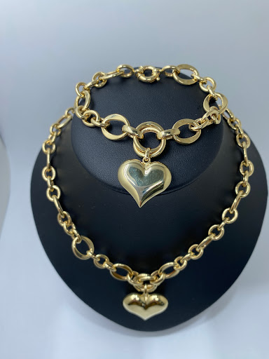 Yani's Gold INC. - Thumbnail