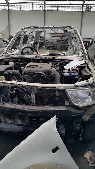 Photos of Leo Otomotif