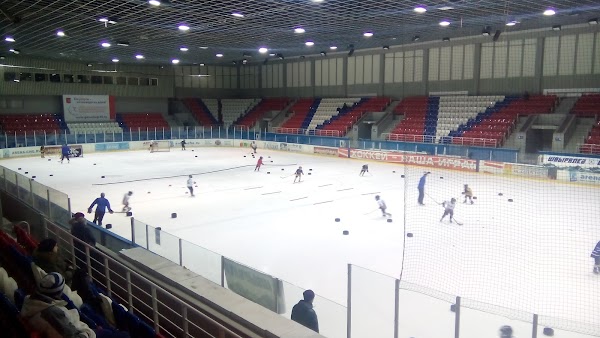 Алмазов сайт череповец. СКЗ Алмаз Череповец. Арена Алмаз Череповец. Дворец спорта Алмаз Череповец. Спортивно концертный зал Алмаз Череповец.