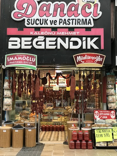 Kaleönü Mehmet Beğendik - Pastırma Sucuk