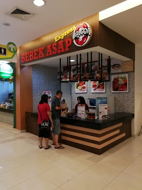 Food Court Giant Sentul City, Author: Stefanus Widyamurdani