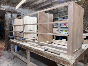 Photo n°15 de Harvey Ezra à Chérancé (Magasin de meubles)