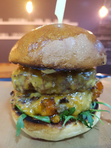 Photo 3 - UP TO YOU Burger Maison