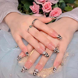Photo n°16 de L'extravagance des ongles à Avesnelles (Institut de beauté)