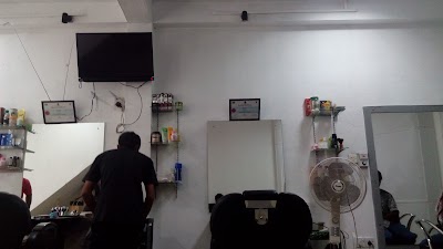 Photos of Salon Aroma