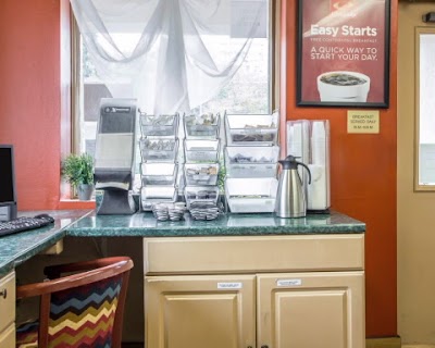 Photos of Econo Lodge
