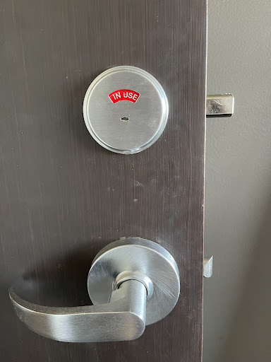 Extra Mile Locksmith - Visual