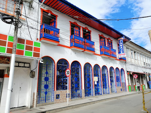 Hotel Aristi