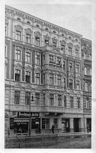 Erd- u. Feuerbestattungen Hildegard Steinberg GmbH - Thumbnail