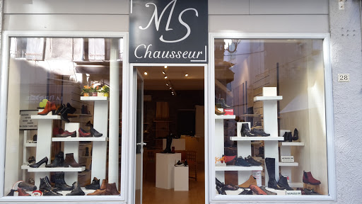 Ms Chausseur