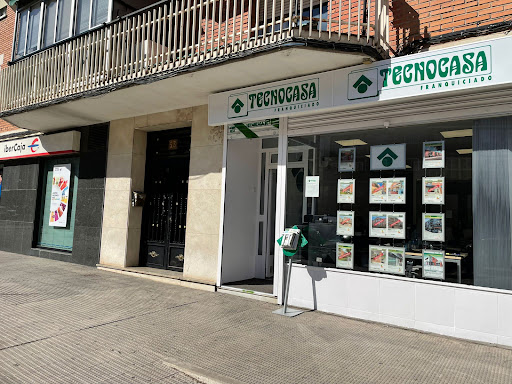 Tecnocasa agencia inmobiliaria
