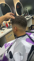 Photo n°14 de MJ BARBER à Roubaix (Salon de coiffure)