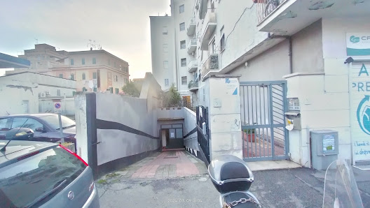 Noor-e-Madina Via dei Quintili, 81, 00175 Roma RM, Italia