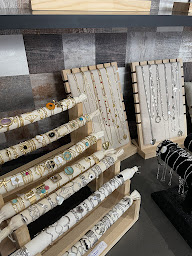 Photo n°12 de Yolo Boutique à Boulogne-sur-Mer (Magasin de vêtements)