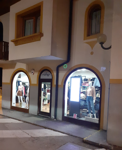 Monigin abbigliamento Gallery - Italy