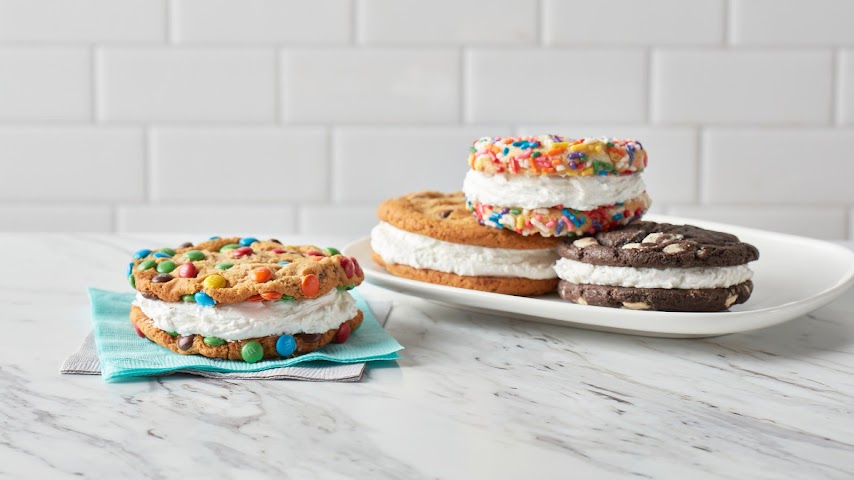 Great American Cookies by null