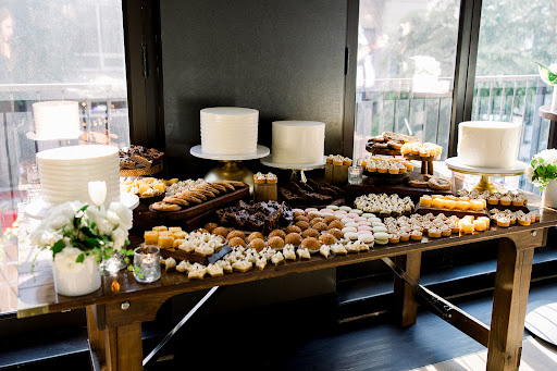 ECBG Cake Studio - Visual