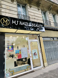 Photo n°33 de MJ nails beauté à Paris (Institut de beauté)