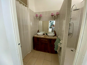 Photo n°26 de La Villa Ambrosia - Maison d'hôtes de charme Narbonne à Narbonne (Hôtel)