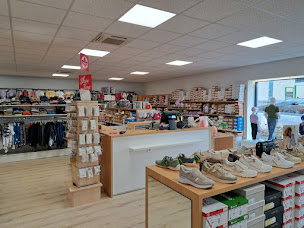 Photo n°5 de CHAUSSEZ MOI à Ornans (Vêtements pour enfants)