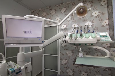 Photos of Summit Dental Clinic