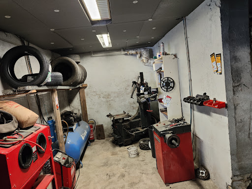 Garage Autosolutions - Thumbnail