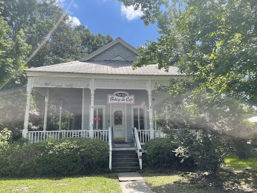 Maple Street Bakery - Thumbnail