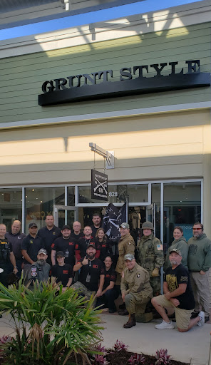 Grunt Style @ Tampa Premium Outlets
