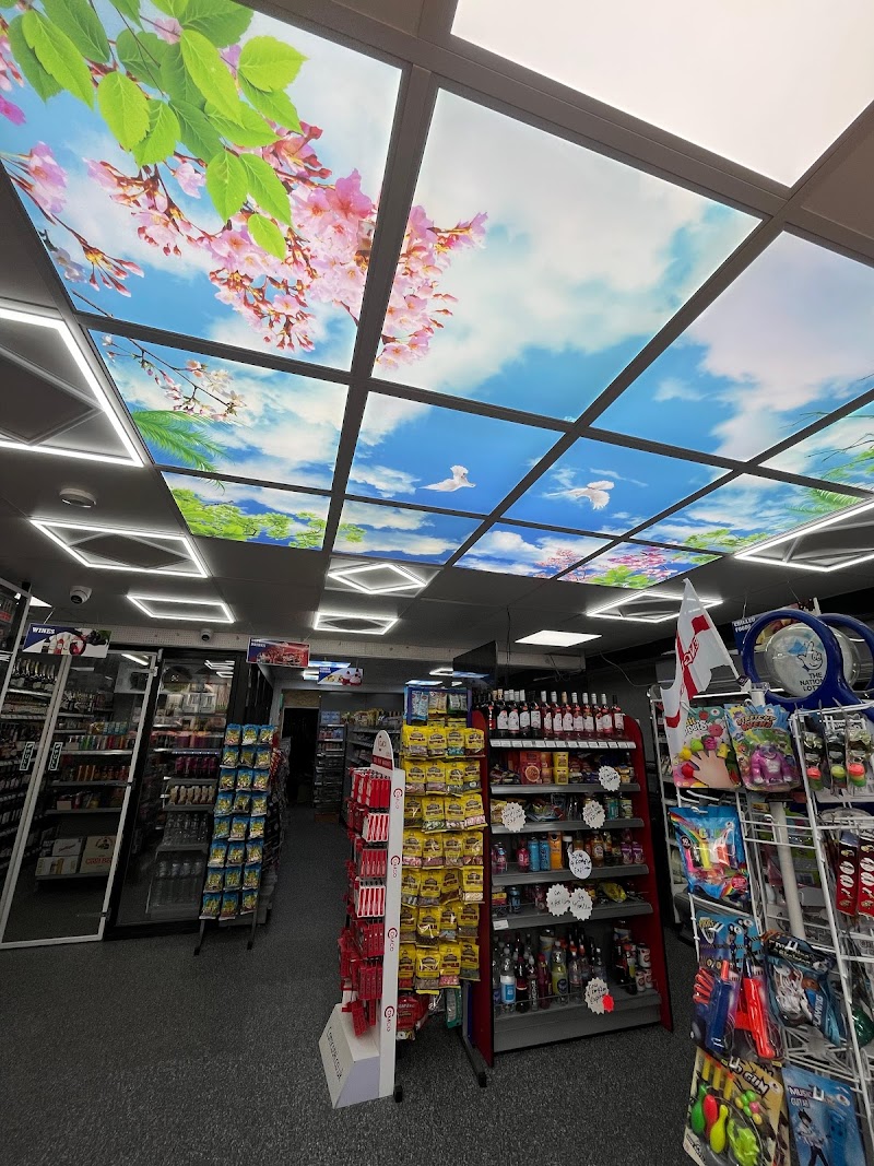 Holderness convenience & spirits photo 2
