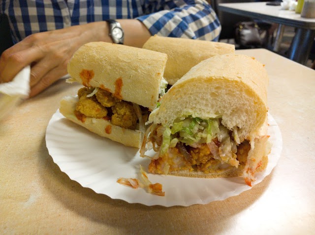 Domilise's Po-Boy & Bar