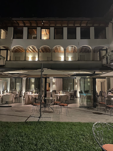 Podere Castel Merlo Resort - Ristorante l'Etoile Gallery - Italy