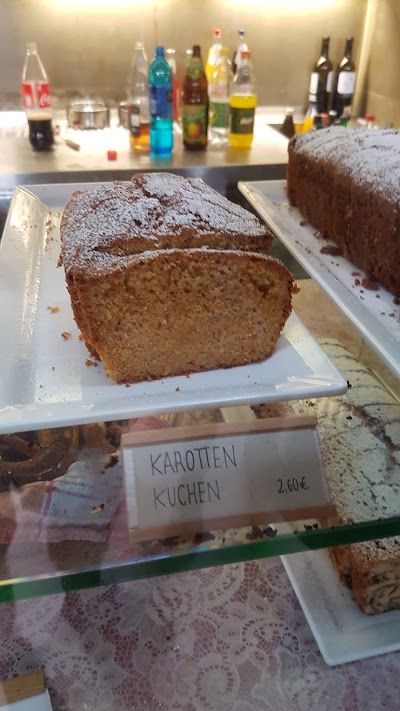Photos of Maincaf&eacute;