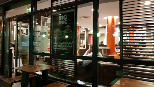 Photo 12 - Burger King