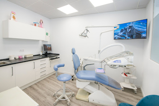 Clínica Dental Moralzarzal | Dra. Irene Herreros