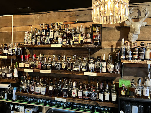 The Alibi Bourbon & Cocktail Lounge - Thumbnail