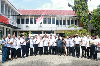 Photos of Food Station Tjipinang Jaya. PT