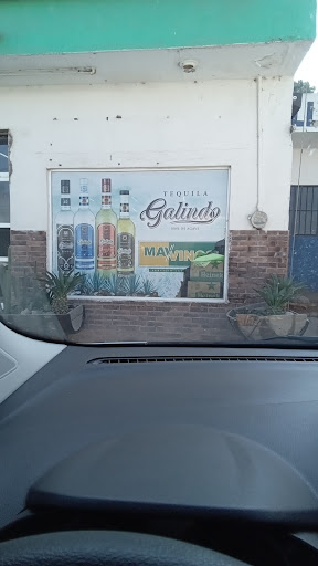 Maxivinos - Visual