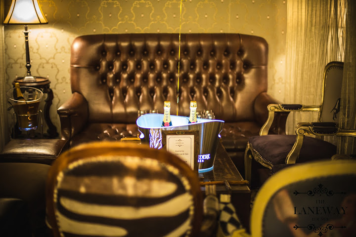 The Laneway Lounge by null