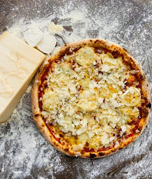 Photo n°14 de L'ARTIGIANO DELLA PIZZA au feu de bois verneuil l'étang à Verneuil-l'Étang (Pizzeria)