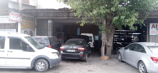 BMW AUDİ MERCEDES VOLVO NİSSAN HONDO TOYOTA RENAULT WOLKSWAGEN TAMİR BAKIM SERVİS