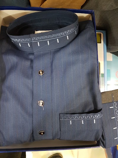 Photos of Tai Arab dress code