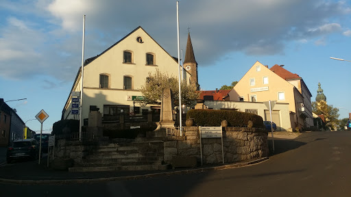 Kriegerdenkmal Plößberg - Thumbnail