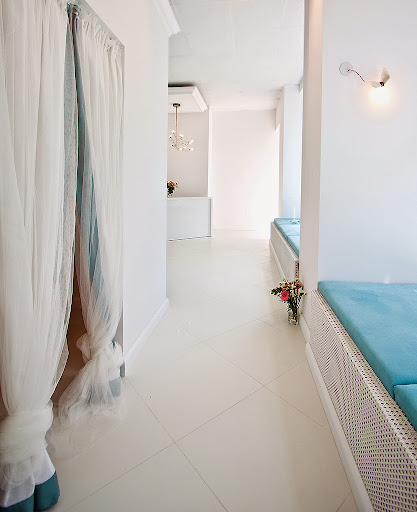 Ouch - depilacja woskiem