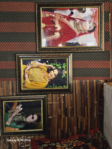 FRAME SETS AVAILABLE post image