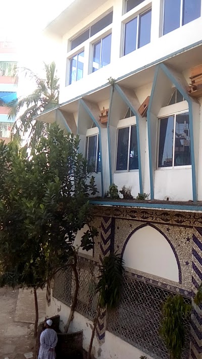 Photos of Zinzira School Mosjid Quarter