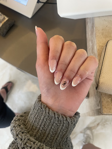 Posh Spa & Lounge - Thumbnail