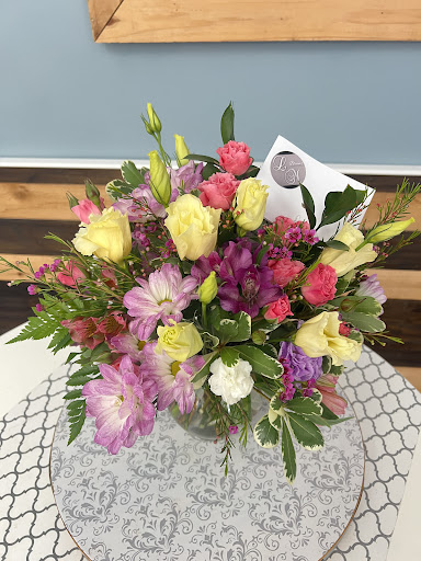 LM Blooms, LLC Gallery - United States