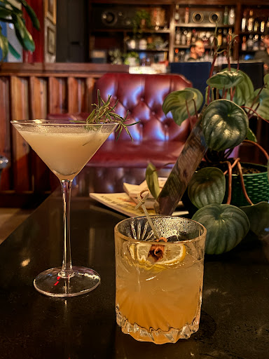 ELHACHA: Taberna Social