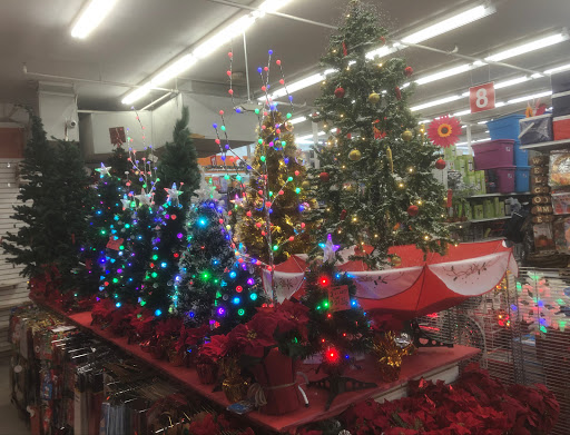 Ralph ave dollar discount store - Thumbnail